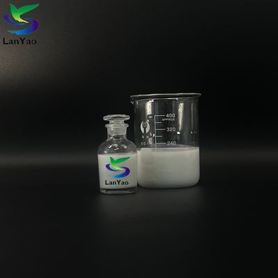 Aditivos eficazes antiespumantes para líquidos com um teor de 30 a 60% no tratamento industrial de águas