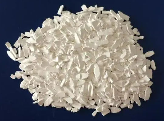 Produto comestível anídrico da pureza das pelotas 94% do cloreto de cálcio do Cacl2 da categoria da indústria