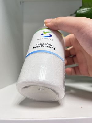 Poliacrilamida Catiônica CPAM Desidratação de Lodo Floculante Químico Tratamento de Água Potável