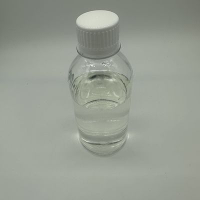 Inibidor de corrosão e escala de líquidos alcalinos incolores para tratamento de água da caldeira