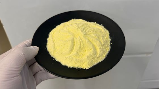 Tratamento de águas PAC com baixo teor de ferro e tratamento eficaz de insolúveis em água