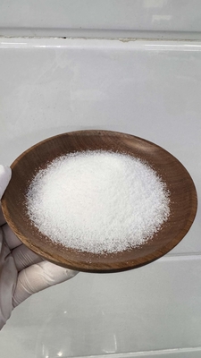 Poliacrilamida eficiente para purificação eficiente da água